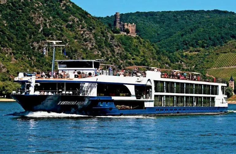 Barco de Avalon en Alemania