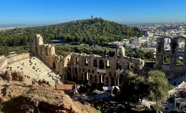 El Odeón de Herodes Ático en Atenas