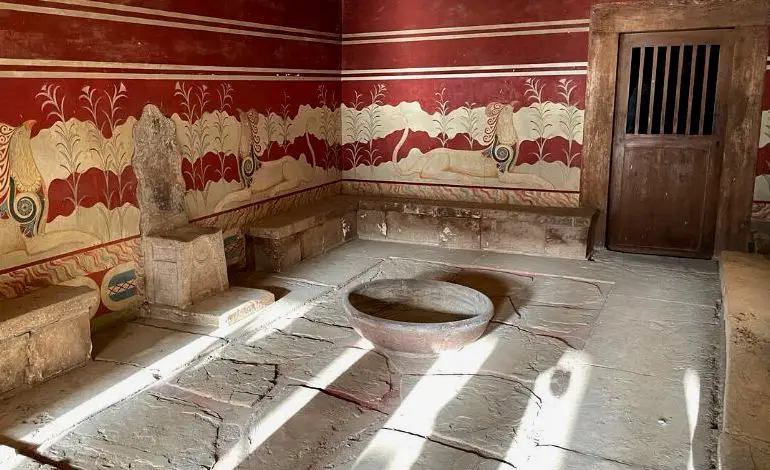 Sala del trono en el Palacio de Knossos